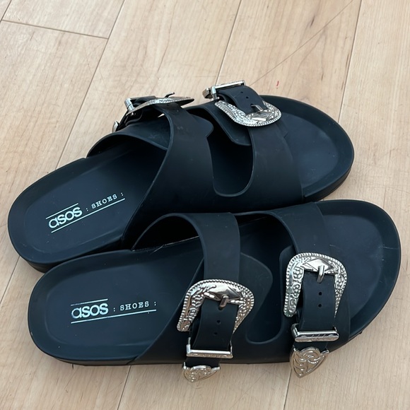 ASOS Black Buckle Belt Strap size 7 - Picture 4 of 6